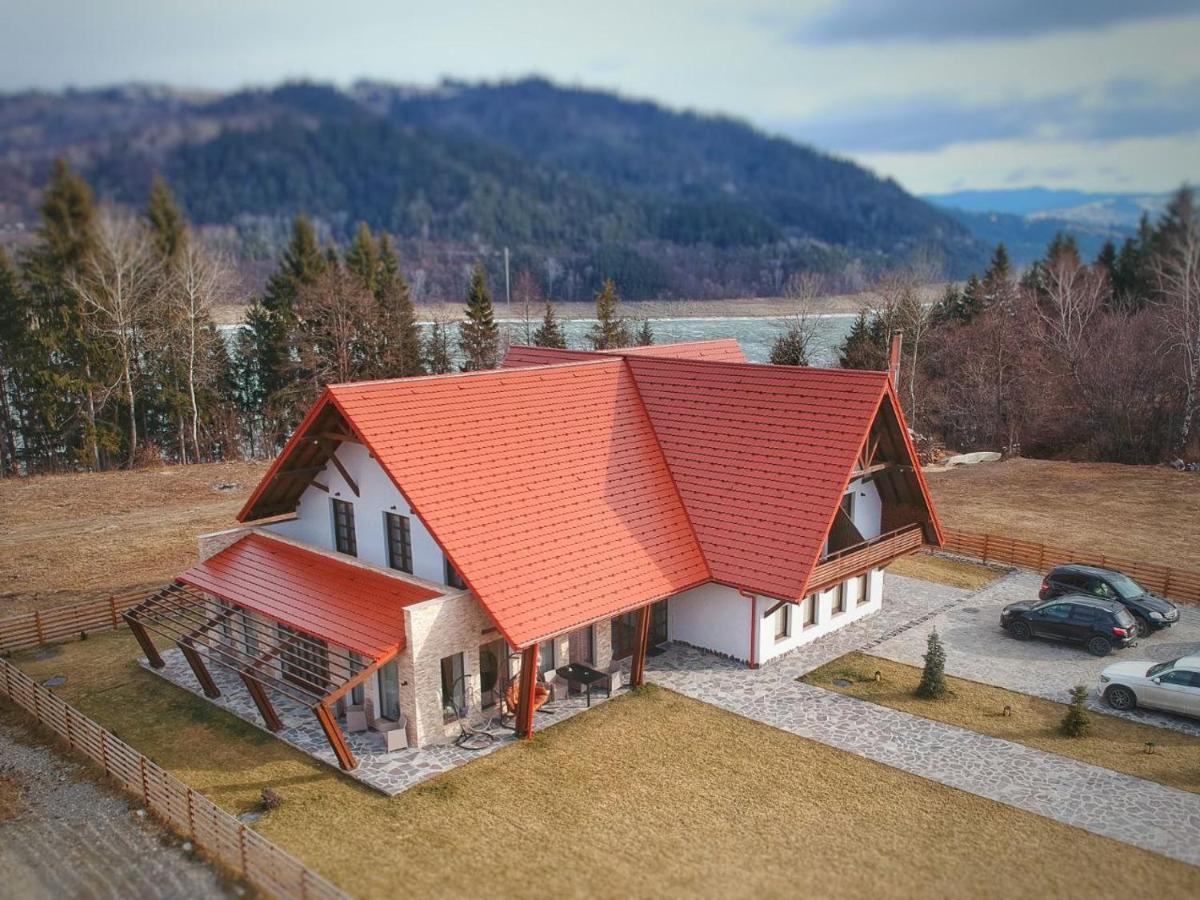 Hotel Mountain View Ceahlău Extérieur photo