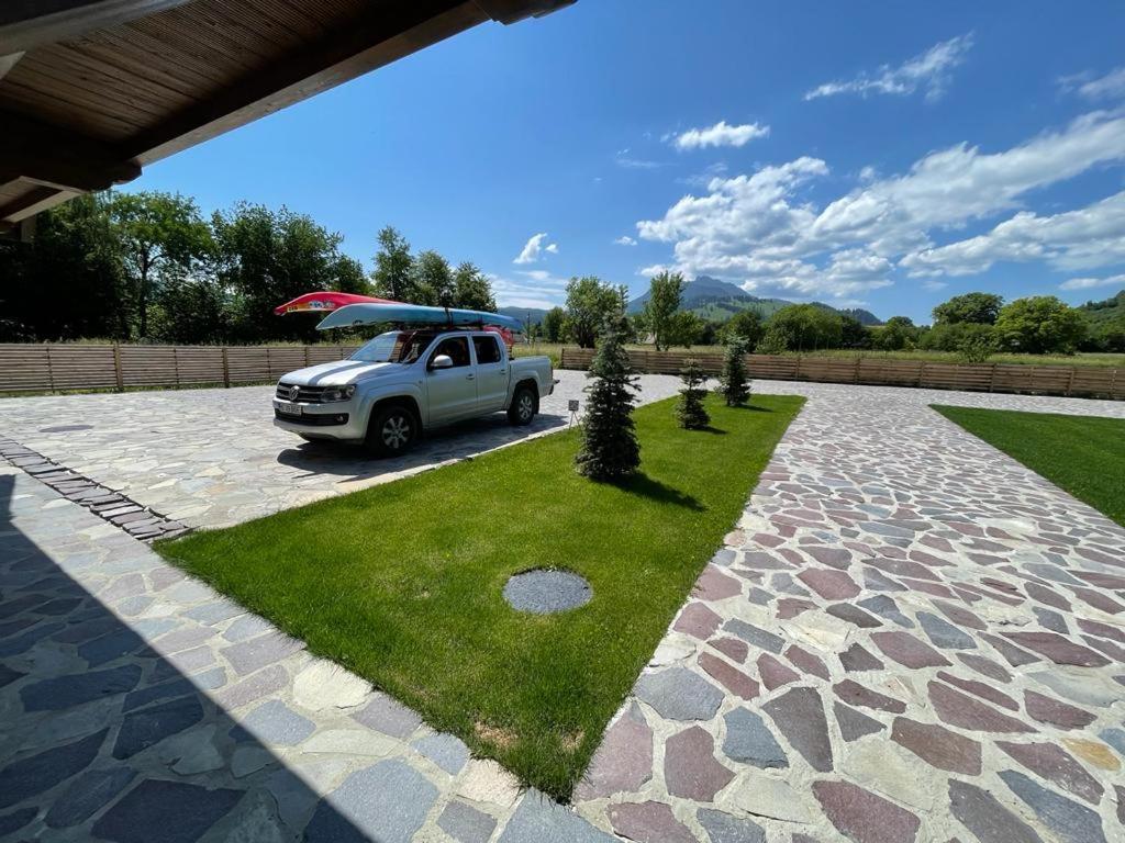 Hotel Mountain View Ceahlău Extérieur photo